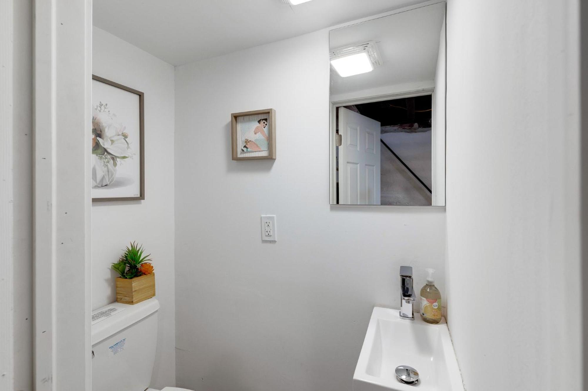 Kid-Friendly Fishtown Family Retreat With Game Room Philadelphia Exterior photo